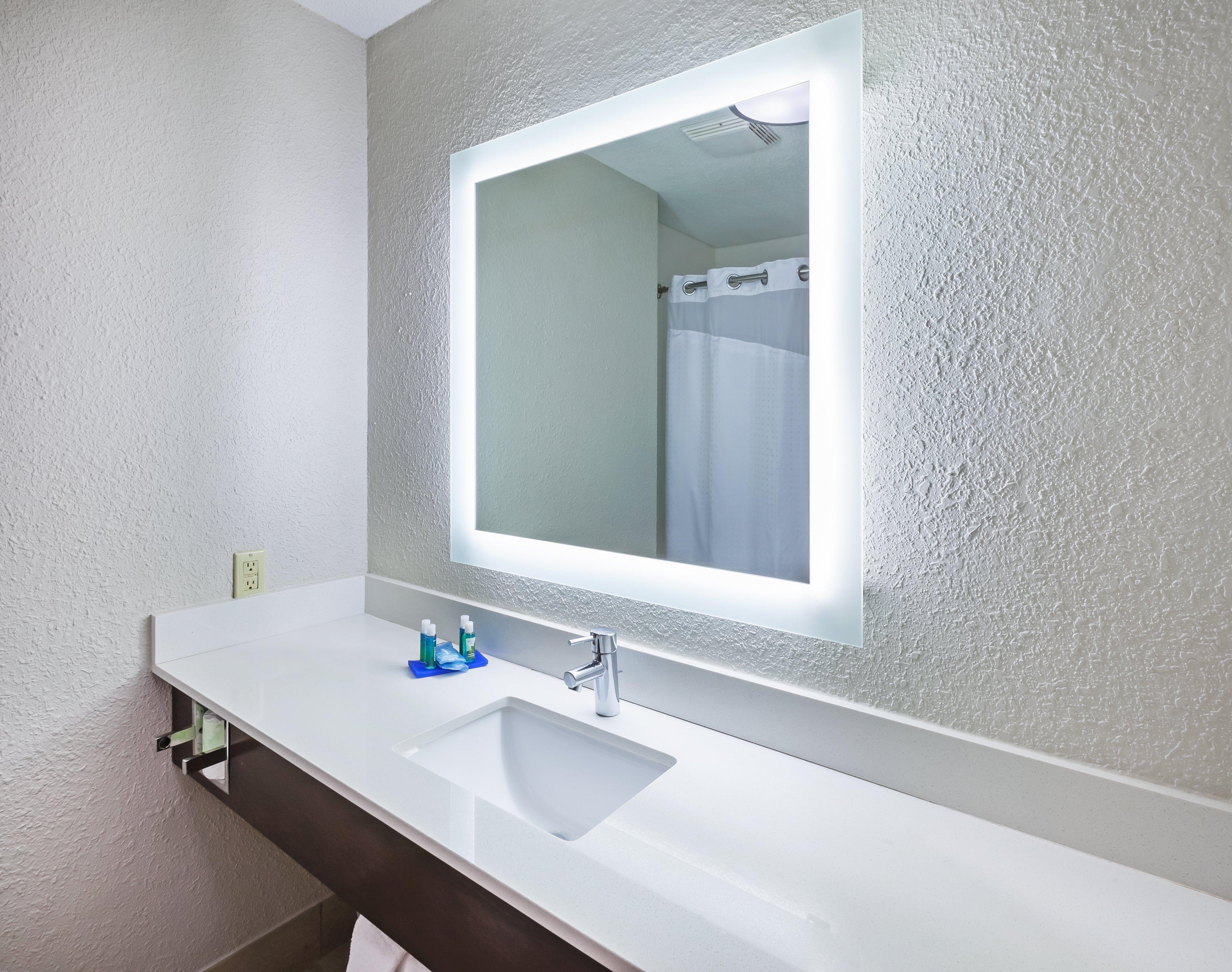 Holiday Inn Express & Suites Houston - Memorial Park Area By Ihg Bagian luar foto