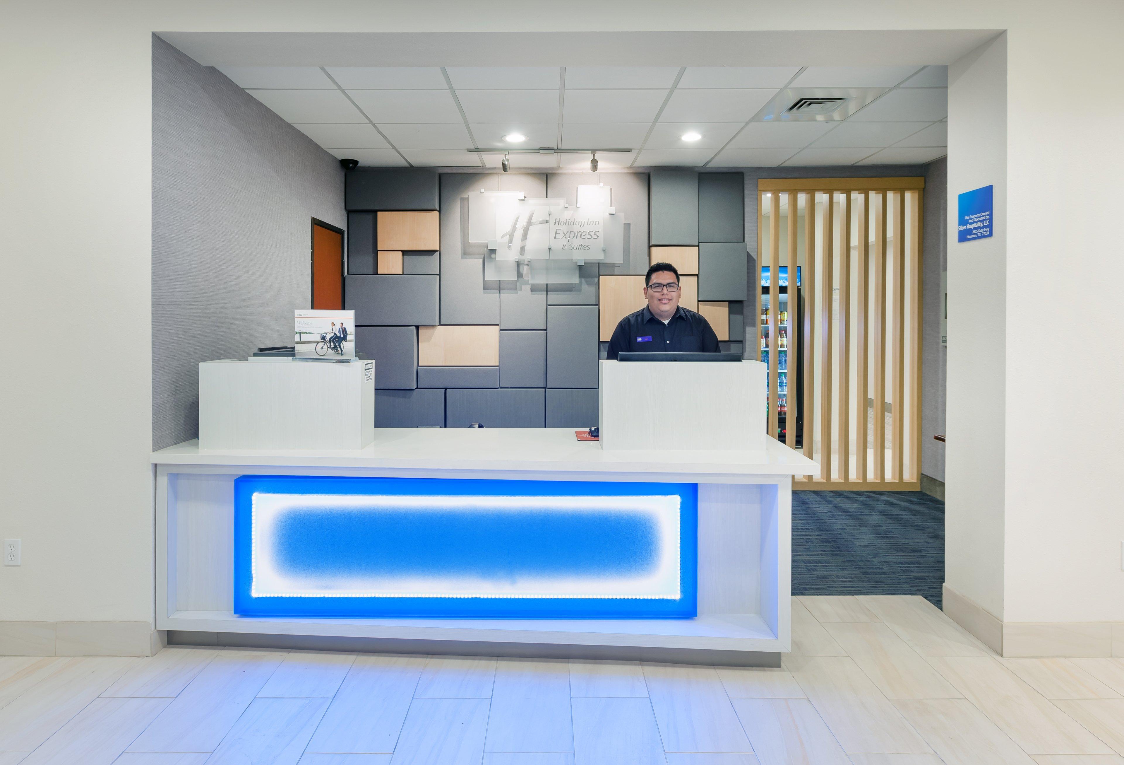 Holiday Inn Express & Suites Houston - Memorial Park Area By Ihg Bagian luar foto