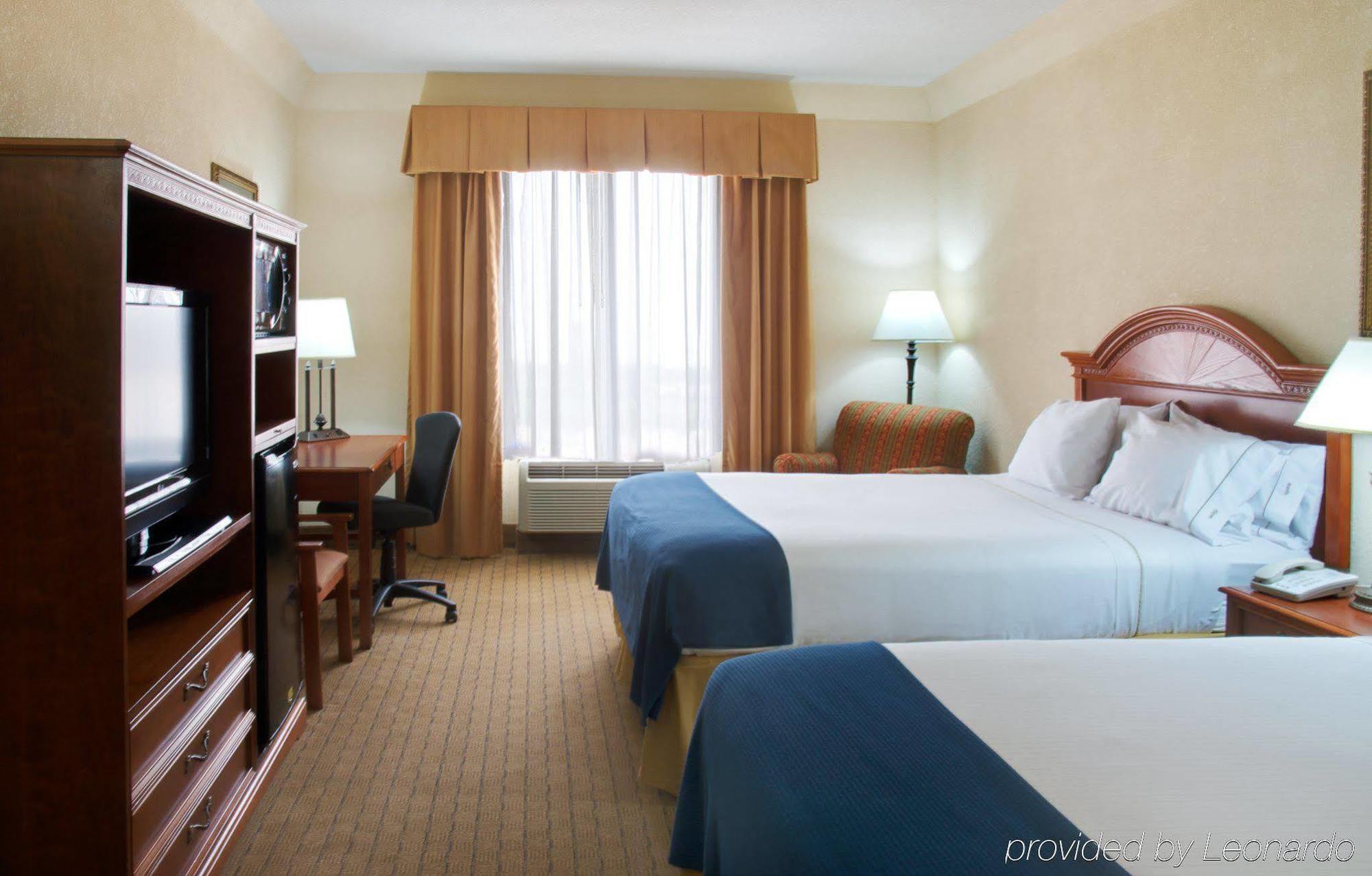 Holiday Inn Express & Suites Houston - Memorial Park Area By Ihg Ruang foto